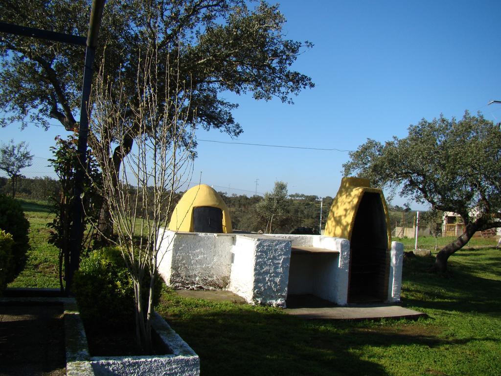 Finca Dehesa Tres Riveros Herrera de Alcántara Extérieur photo